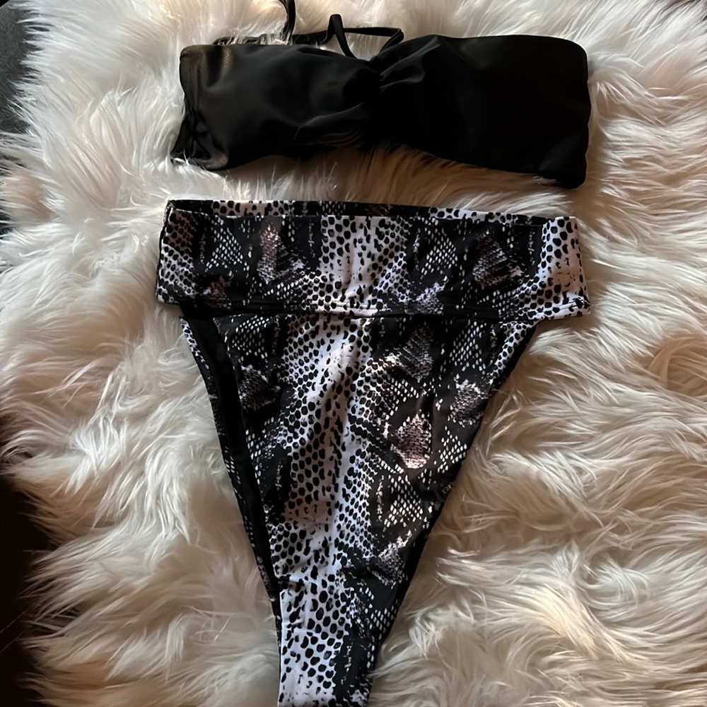 Matte Collection Bikini - image 1